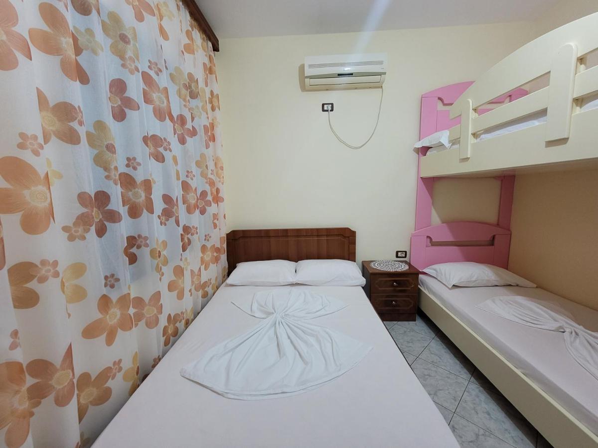 Petrefi Apartments Ksamil Exteriér fotografie