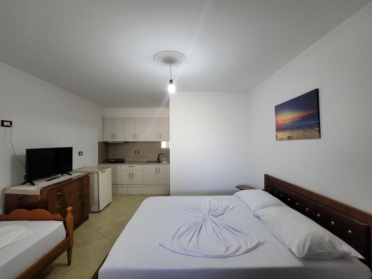 Petrefi Apartments Ksamil Exteriér fotografie