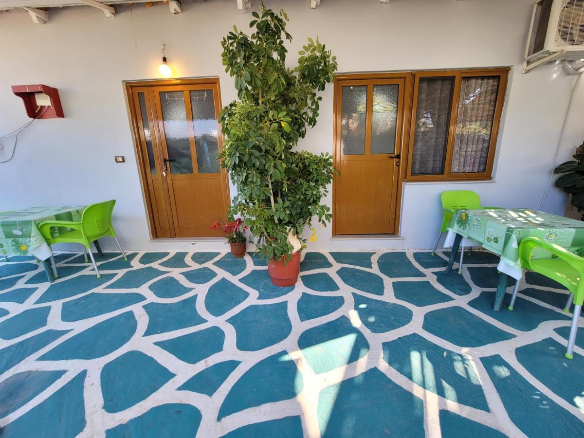 Petrefi Apartments Ksamil Exteriér fotografie