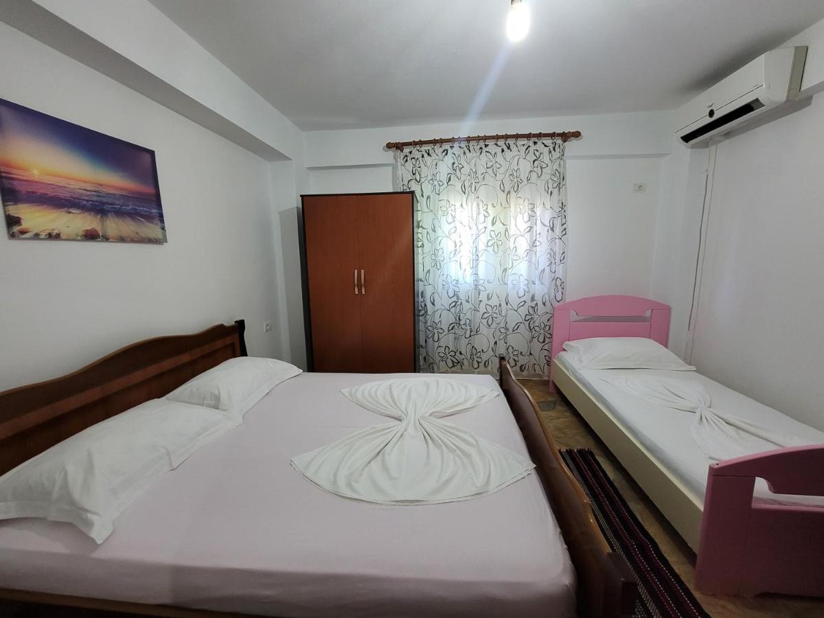 Petrefi Apartments Ksamil Exteriér fotografie