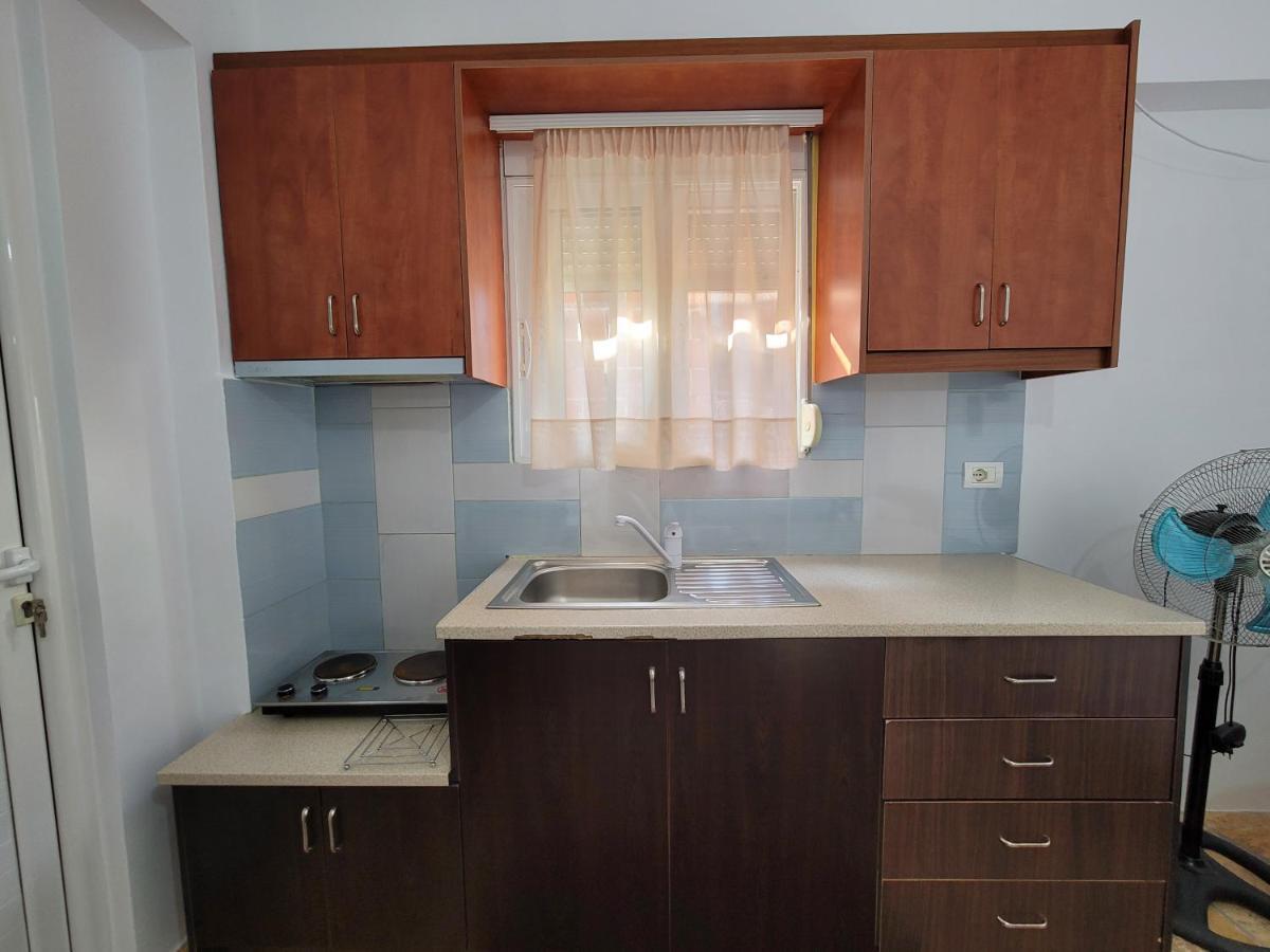 Petrefi Apartments Ksamil Exteriér fotografie
