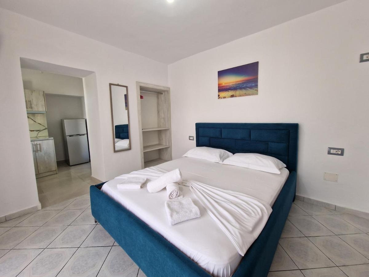Petrefi Apartments Ksamil Exteriér fotografie