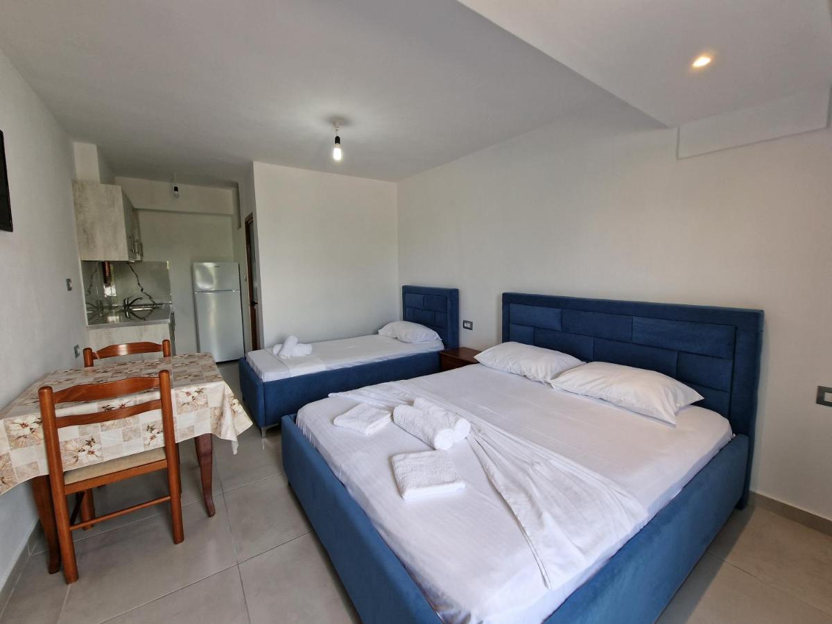 Petrefi Apartments Ksamil Exteriér fotografie