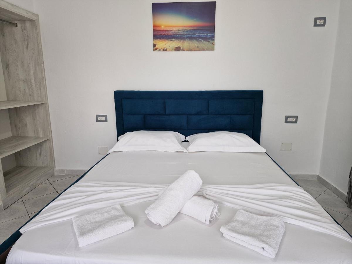 Petrefi Apartments Ksamil Exteriér fotografie